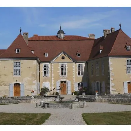 Dans Maison Privee